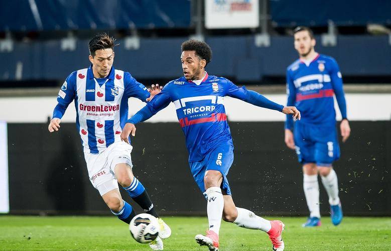 系列赛中的 系列赛中的